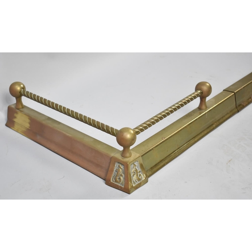 257 - An Extending Edwardian Brass Fire Kerb