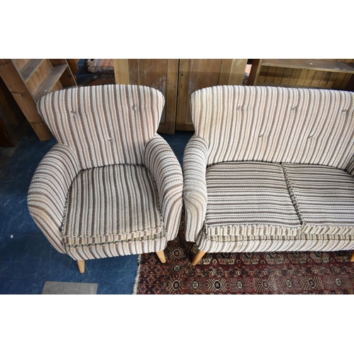 553 - A 1960s/70s Three Piece Cottage Suite