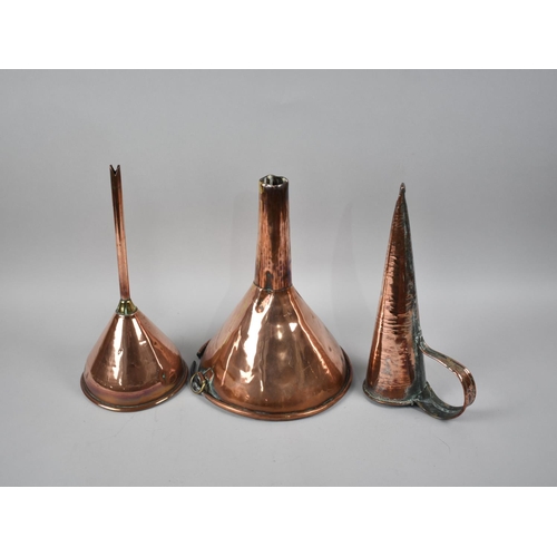 106 - A 19th Century Copper Ale Warmer, Wine Funnel and Beer Funnel, 32cms Long