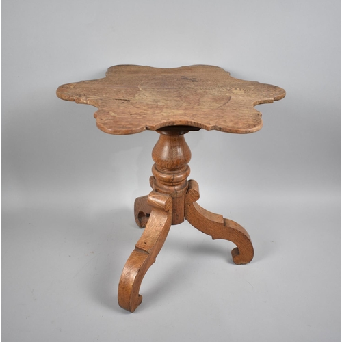 86 - An Edwardian Oak Shaped Top Tripod Table/Stand, 45.5cms Diameter