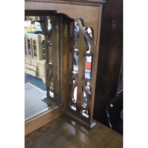 582 - A Large Late Victorian/Edwardian Oak Mirror Back Sideboard, Base Section with Three Long Drawers and... 