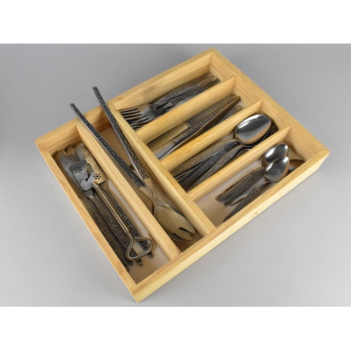 307 - A Cutlery Tray Containing Patterned Stainless Steel Cutlery