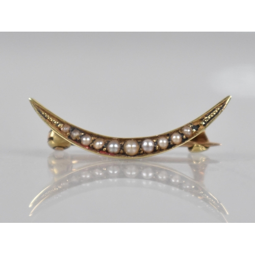 107 - A Victorian 14ct Gold and Seed Pearl Crescent Moon Brooch, 24.2mm Wide, Missing One Pearl, Stamped t... 