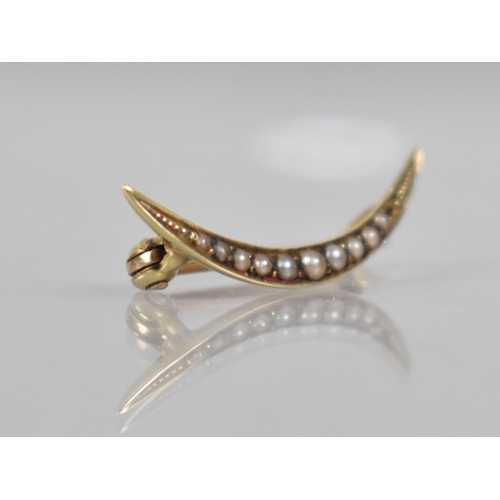 107 - A Victorian 14ct Gold and Seed Pearl Crescent Moon Brooch, 24.2mm Wide, Missing One Pearl, Stamped t... 