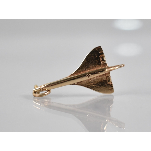 120 - A 9ct Gold Pendant/Charm, Concorde, Makers Mark AJH, 1.6gms, Birmingham 1973, 25.8mm Long