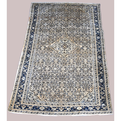 494 - A Persian Handmade Mehraban Carpet, 323x201cms