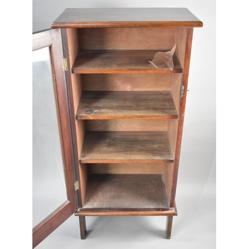 106 - An Edwardian Mahogany Glazed Three Shelf Bookcase, 57cms Wide and 123cms High