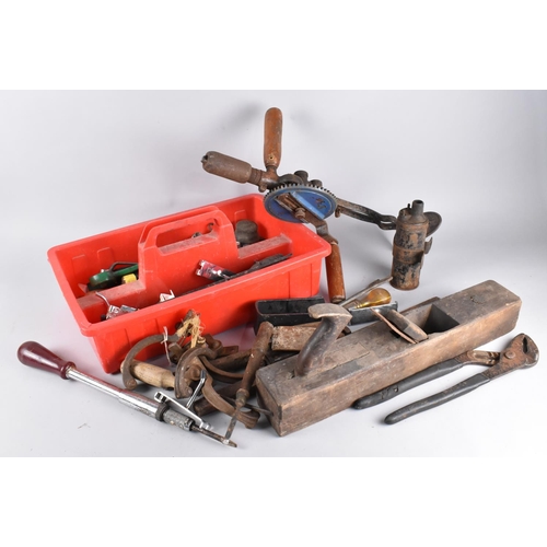 223 - A Collection of Various Vintage Workshop and Carpenters Tools