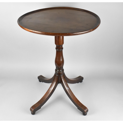 91 - A 19th Century Pie Crust Pedestal Table with Turned Column Culminating to Quadrant Splayed Supports ... 