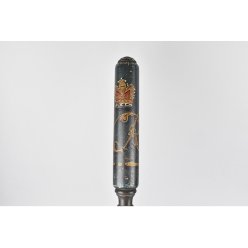 40 - A Polychrome Painted Wooden Truncheon with VR Cypher and Crown on Green Ground with Black Painted Ha... 