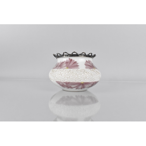 391 - A Silver Japanese Porcelain Pot by Makuzu Kozan of Squat From Having Incised Pattern Trim Band on Wh... 
