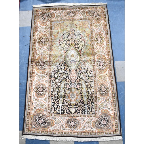 199 - A Silk Kashan Hand Made Rug, 198x120cms