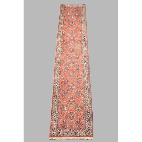 204 - A Hand Made Persian Mehraban Runner, 406x82