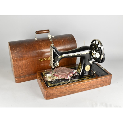 533 - A Manual Singer Sewing Machine