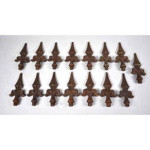 106 - A Collection of 15 Cast Metal Fleur De Lys Finials, 15cms High