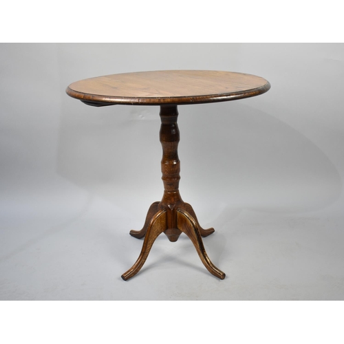 495 - A Late 20th Century Oak Circular Coffee Table, 59cms Diameter