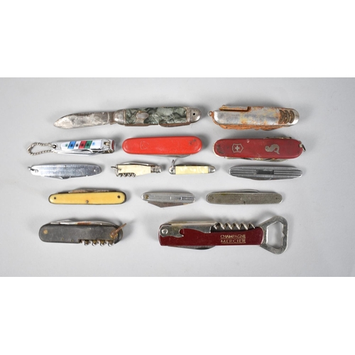 114 - A Collection of Various Vintage Pocket Knives and Multitool Knives Etc