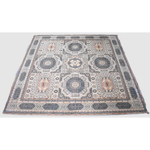 543 - A Patterned Rug, 275x270cms