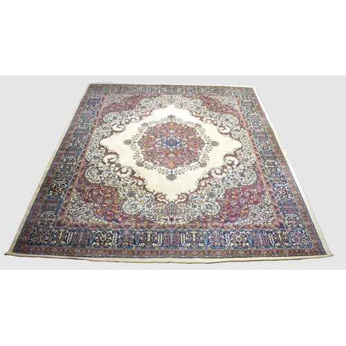 498 - A Large Vintage Patterned Carpet, 368x322cms