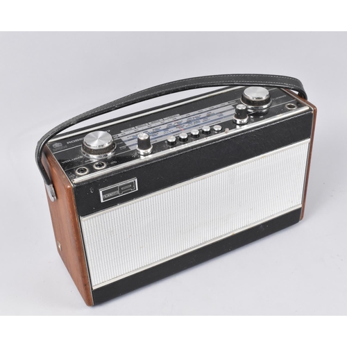 102 - A Vintage Roberts R707 Radio