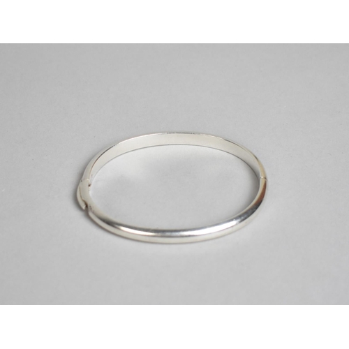 317 - A Solid Silver Hinged Bangle, Stamped 925 A*D, 31.6gms