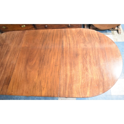 417 - A Mahogany Pedestal table, 207cms Wide