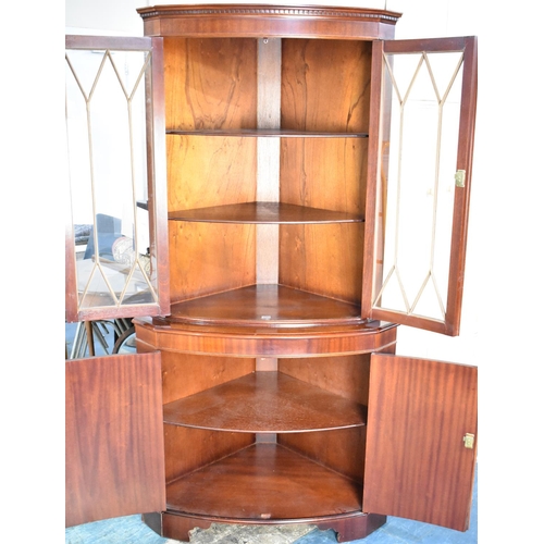 428 - A Mahogany Bow Fronted Display Cabinet, 90cms Wide