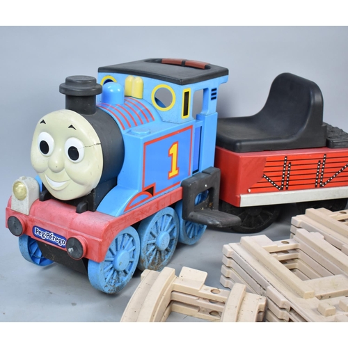 233 - A Peg Perego Sit on Thomas The Tank Train with Track, Untested