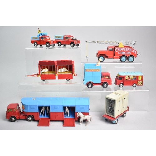 227 - A Collection of Various Unboxed Corgi Toys, Chipperfield Circus Vehicles, with Figures and Animals