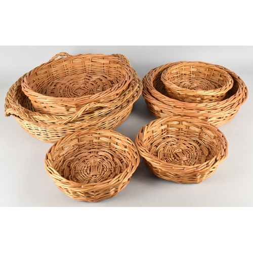 433 - A Collection of Various Wicker Bowls etc