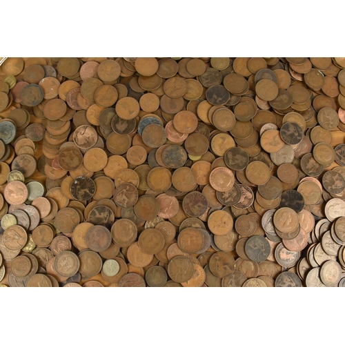 288 - A Large Collection of Various Copper Coinage