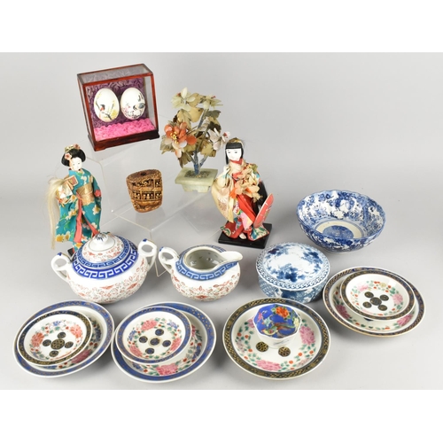 298 - A Collection of Various Oriental Items to Comprise Porcelain Plates and Dishes, Lidded Sugar Bowl an... 