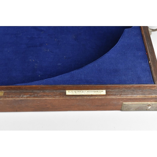 125 - An Early 20th Century Oak Case by Elkington and Co, (For Silver Oval Gallery Tray), 72cms Wide