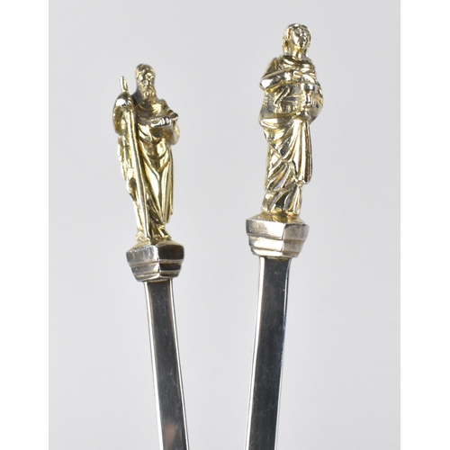 164 - A Cased Pair of Victorian Silver Anointing Spoons by Martin, Hall & Co., Sheffield Hallmark 1870, bo... 