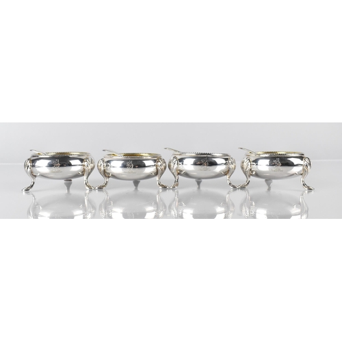 149 - A George VI Cased Five Piece Silver Cruet by H Pidduck & Sons to Comprise Two Pepperettes, Two Salts... 