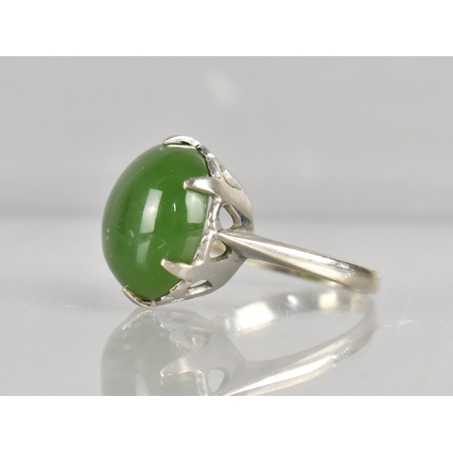 271 - A Vintage 18ct White Gold and Green Stone Ring, Possibly Nephrite Jade, Circular Cabochon Stone Meas... 