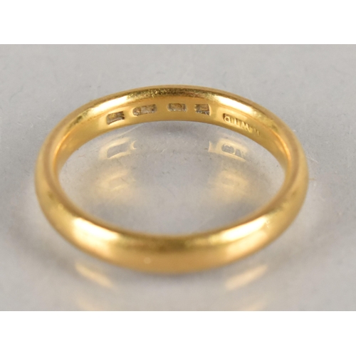 297 - An Early 20th Century 22ct Gold Polished Wedding Band of Court Shape, 4.8gms, Makers Mark WW Ltd Siz... 