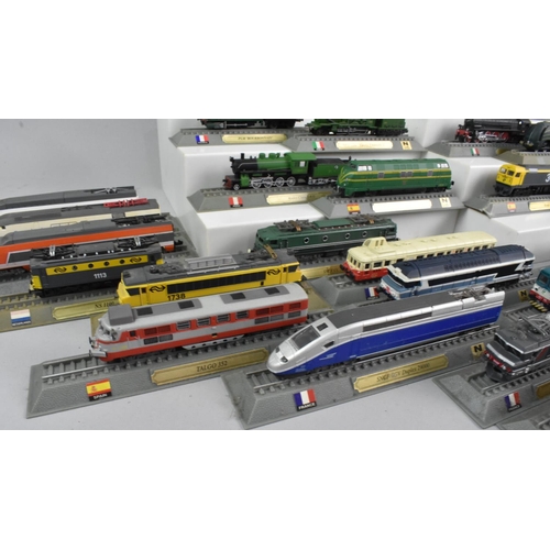 362 - A Collection of Thirty Three Del Prado N Gauge Locomotives Of The World Models, Spain, France, Italy... 