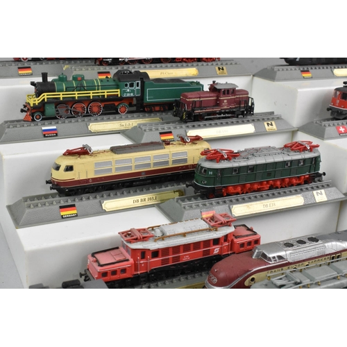 363 - A Collection of Twenty Del Prado N Gauge Locomotives Of The World Models, Germany, Switzerland, Russ... 