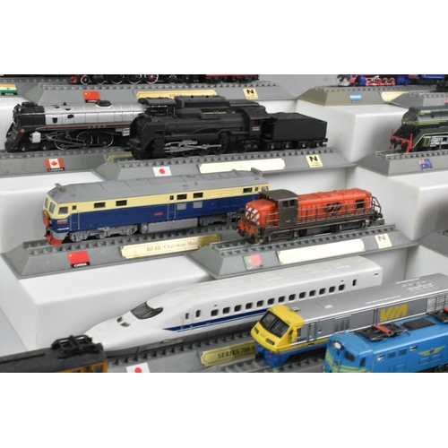 364 - A Collection of Eighteen Del Prado N Gauge Locomotives Of The World Models, Canada, Sweden, Japan, A... 