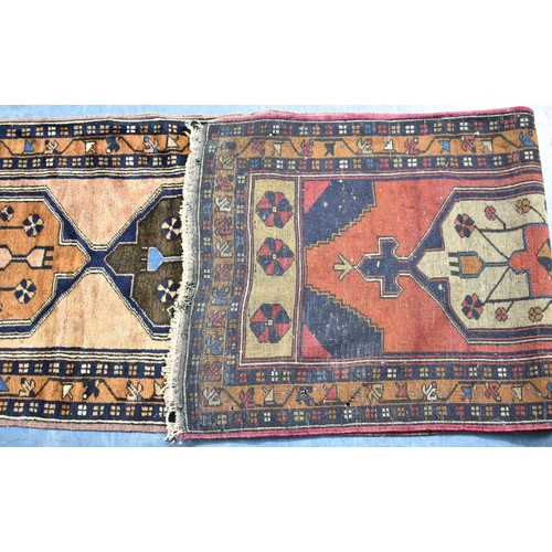 414 - An Anatolian Hand Made Runner, 462x69cms