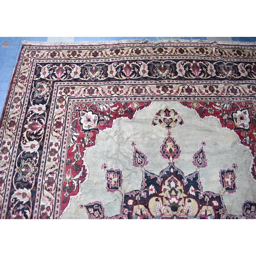 416 - A Victorian Persian Hand Made Dorokhsh Carpet C.1890, 403x305cms