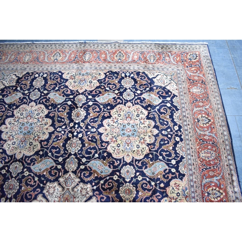 422 - A Fine Persian Hand Made Kashan Carpet, 358x270cms