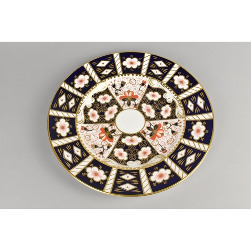 427 - A Royal Crown Derby Imari Plate, Pattern no. 2451, 26.5cm diameter