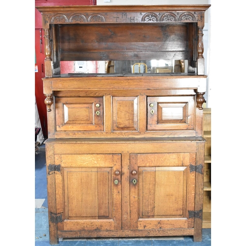 631 - An 18th Century Welsh Oak Triddarn with Open Top Section Carved with The Date 1725 (Although We Beli... 