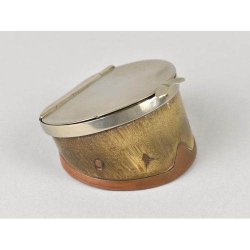 A Late Victorian/Edwardian Hoof Snuff Box with Silver Plate Mounted Hinged Lid and Bronze Horseshoe, 4.5cms High