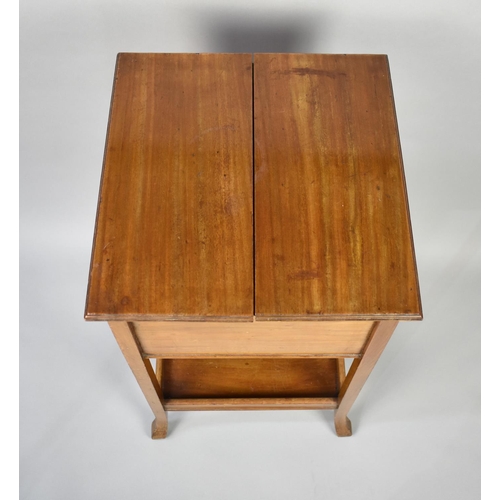 116 - An Early 20th Century Mahogany Drinks Table Cabinet, the Top with Twin Hinged Flaps Opening to Revea... 