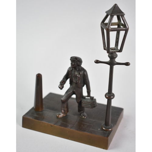 25 - An Early 20th Century American Patinated Bronze Novelty Desktop Stand in the Form of a Shoeshine Boy... 