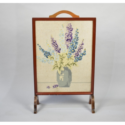 427 - A Late 20th Century Tapestry Fire Screen, 47cms Wide