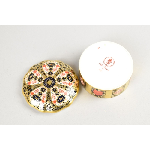 286 - A Royal Crown Derby Old Imari Lidded Box, 8cm Diameter